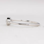 Estel Ring, 0.4ct Montana Sapphire