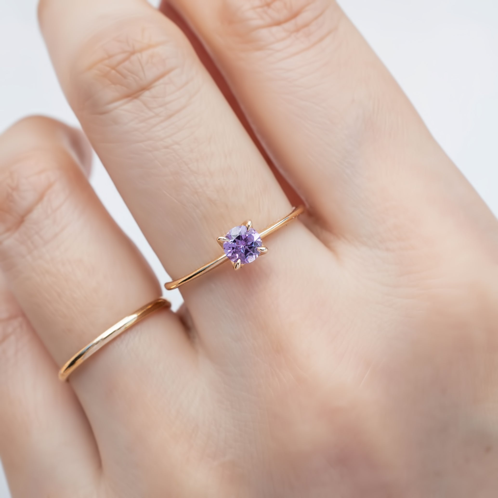 【即日配送】サラリング ・0.45ct・非加熱ウンバ産パープルサファイア・K14YG