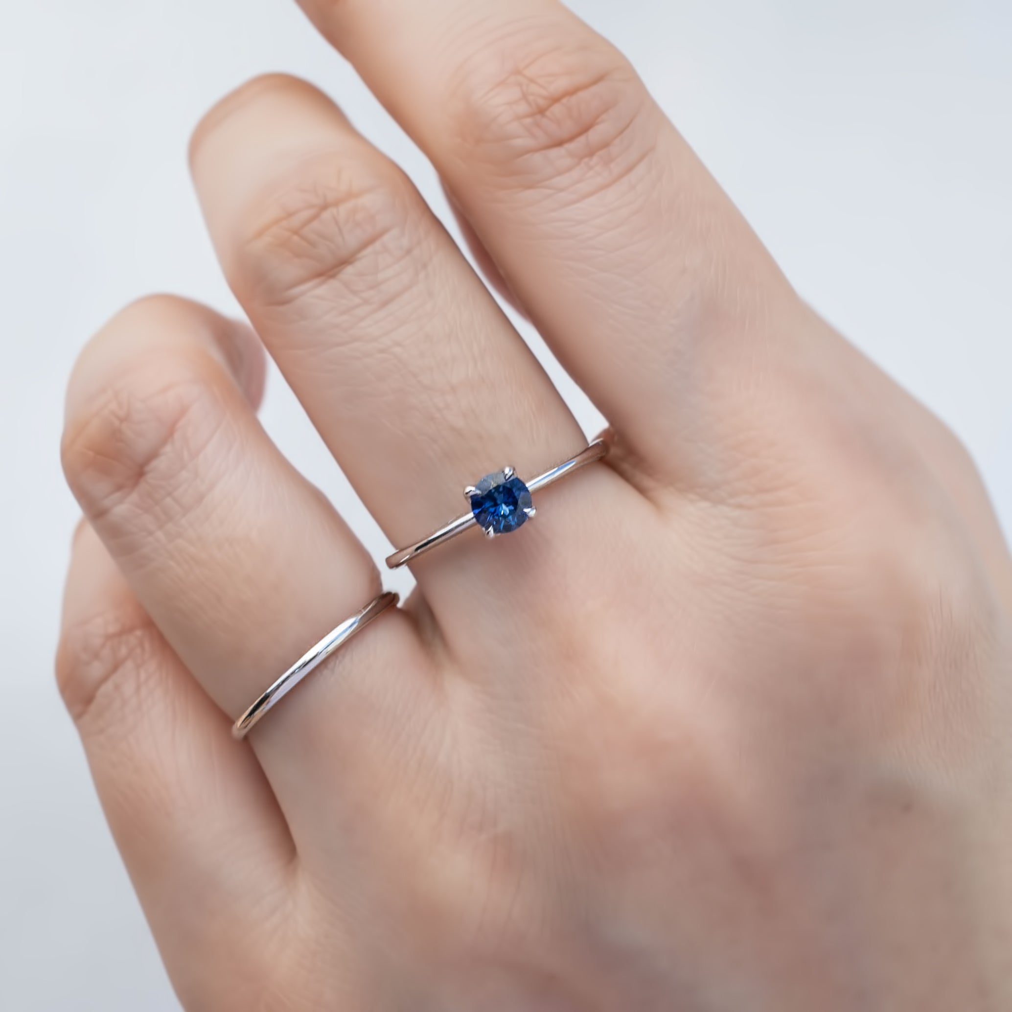 Sara Ring, 0.45ct Umba Sapphire
