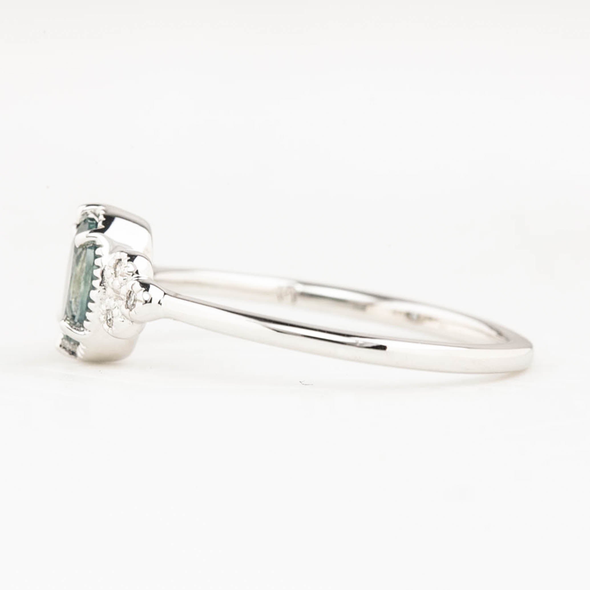 【即日配送】セリーヌリング ・0.60ct・モンタナ産ブルーサファイア・K14WG