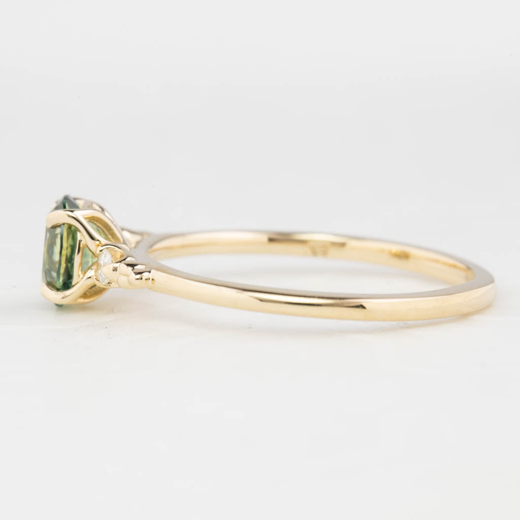 【一点物】エステルリング ・0.80ct・モンタナ産ライトグリーンサファイア・K14YG
