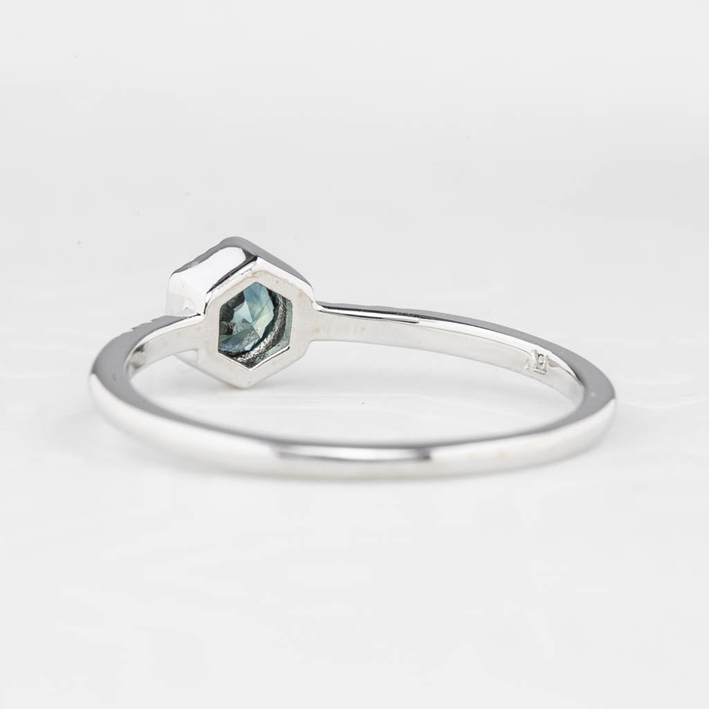 Grace Ring 4.5mm 0.40ct Blue Queensland Sapphire 14K White Gold