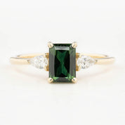 Olivia Setting (Emerald/Radiant cut)