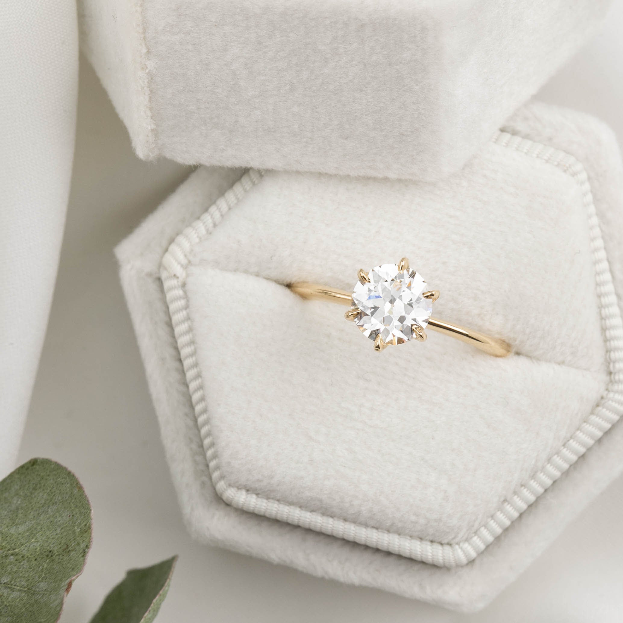 フローリンリング　オールドマインカットダイヤモンド　1.15ct　GIA鑑定書付き