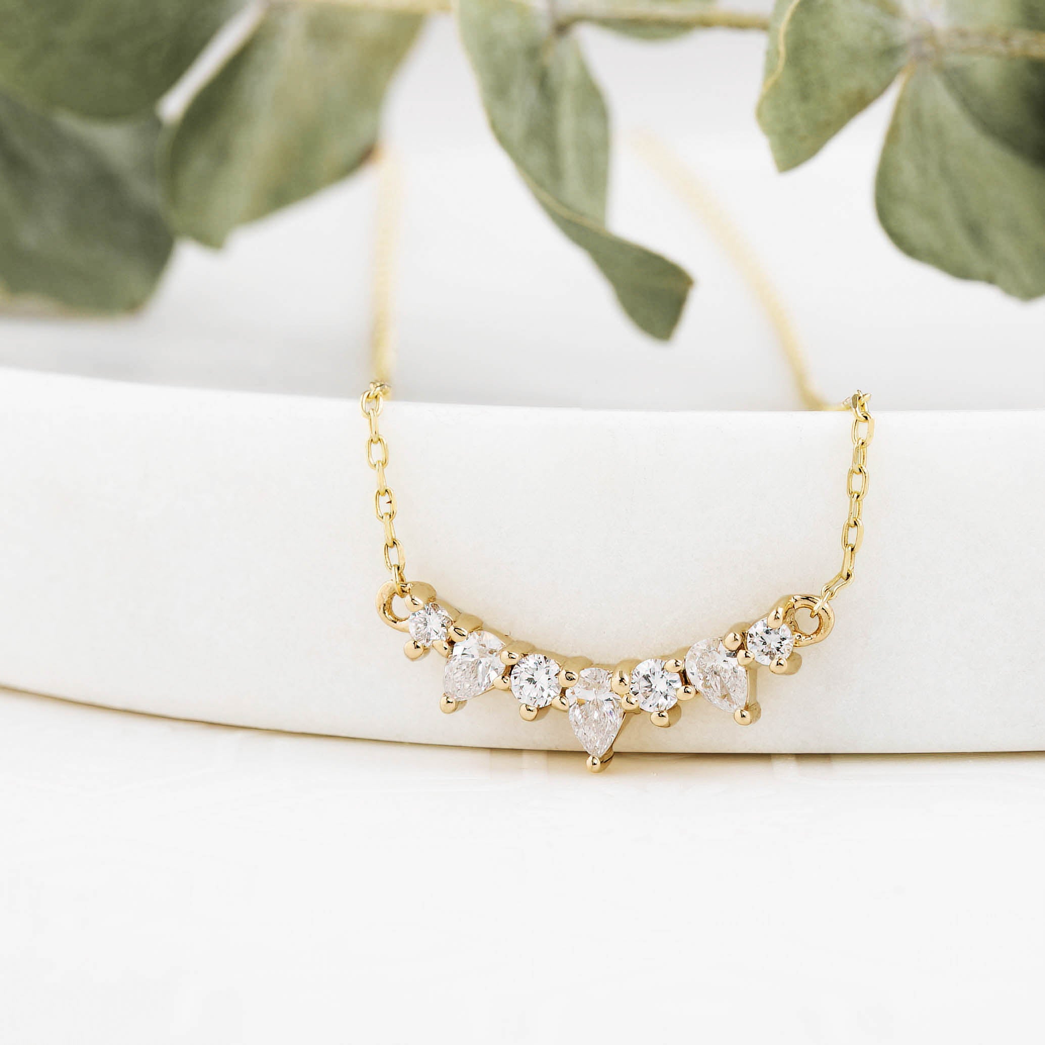 Gloria Curved Diamond Necklace 7 Stones