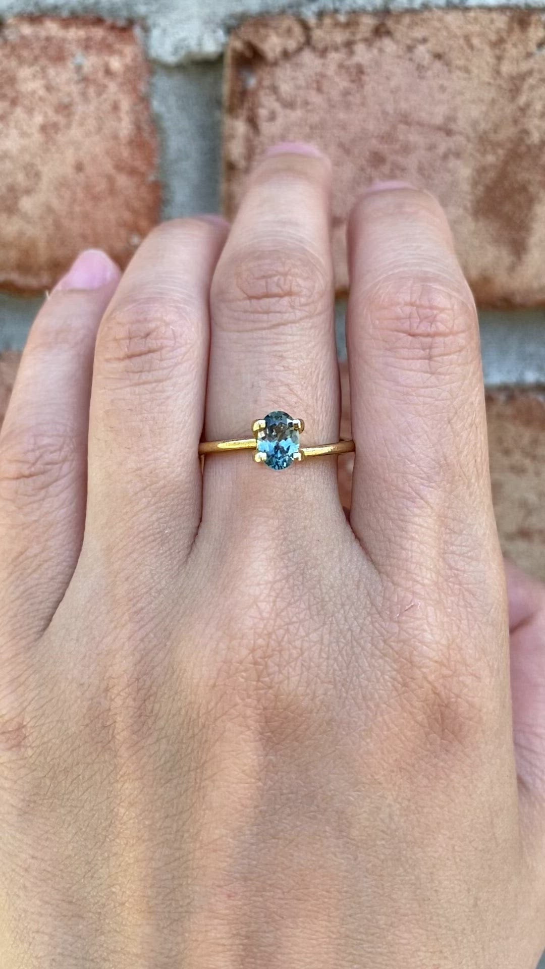 0.82ct Oval Cut Blue Green Montana Sapphire