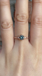 【一点物】アガサリング ・0.71ct・加熱モンタナ産ブルーグリーンサファイア・K14RG