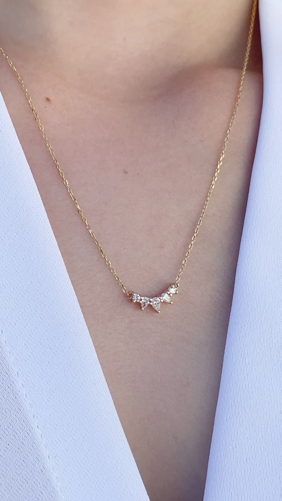 Gloria Curved Diamond Necklace 5 Stones