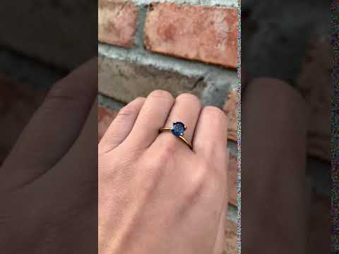 1.32ct オーバルカット ブルーサファイア 非加熱