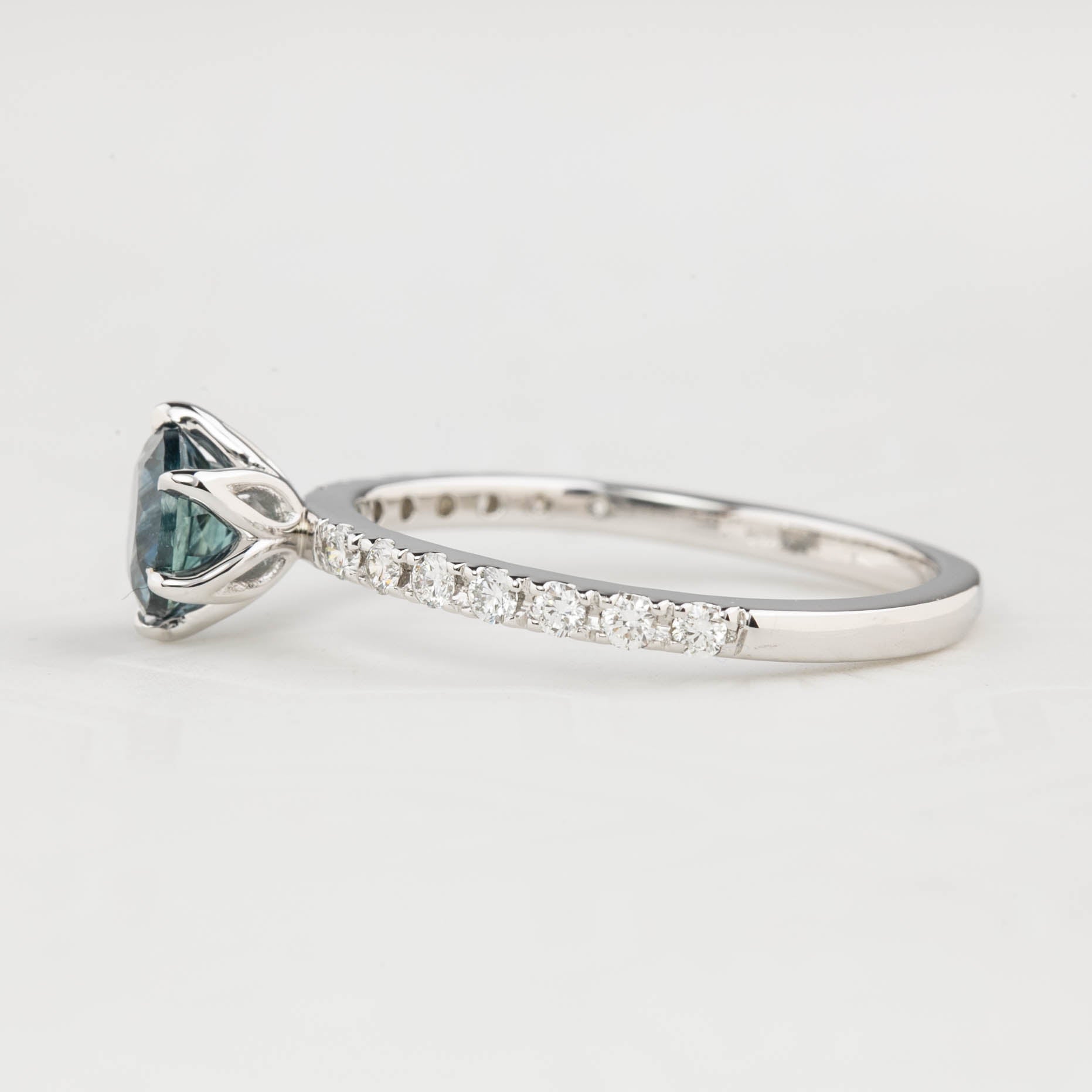 【一点物】マリアリュックスリング ・0.98ct・加熱モンタナ産ティールブルーサファイア・K14WG