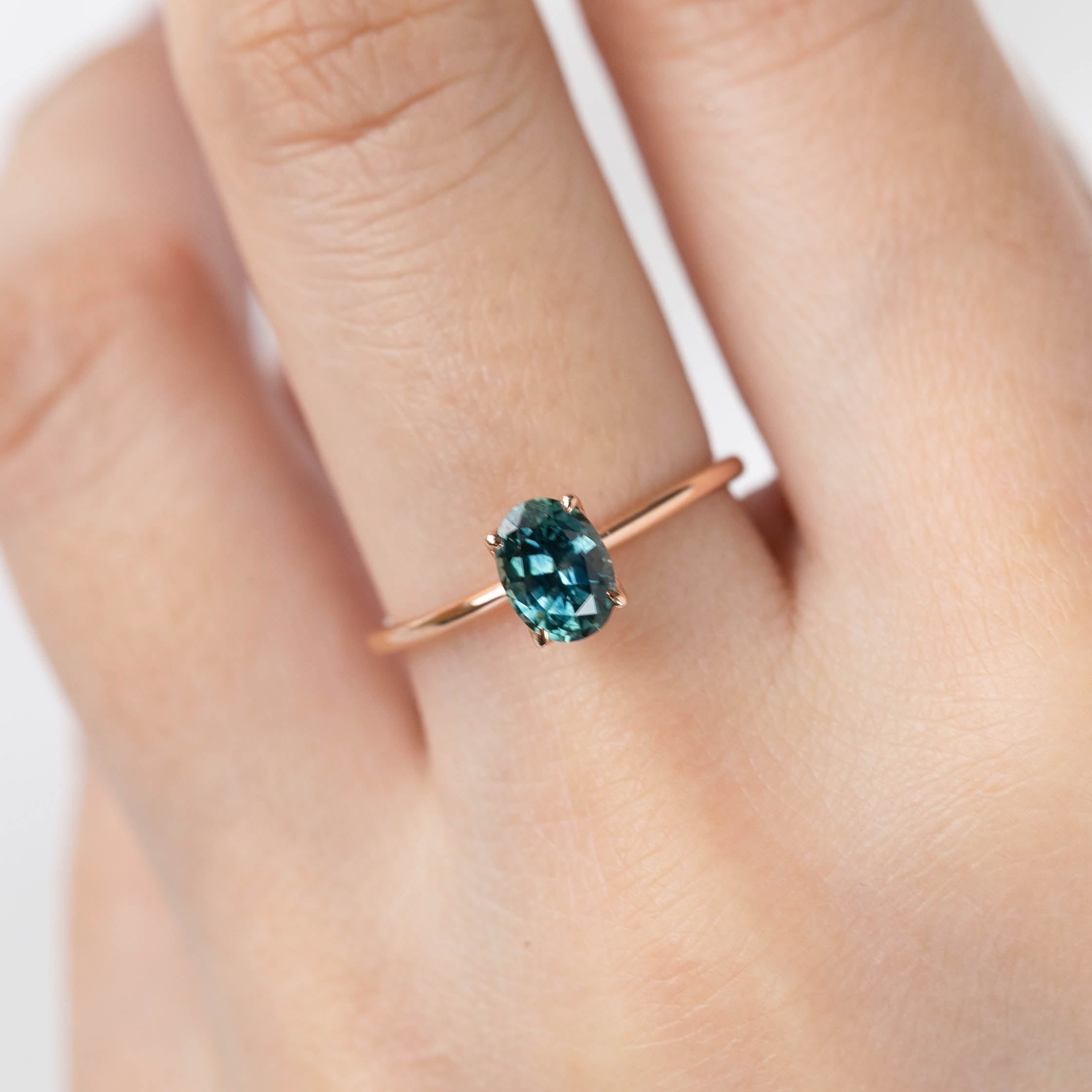 サラリング　グリーンモンタナサファイア　0.96ct　14Kローズゴールド