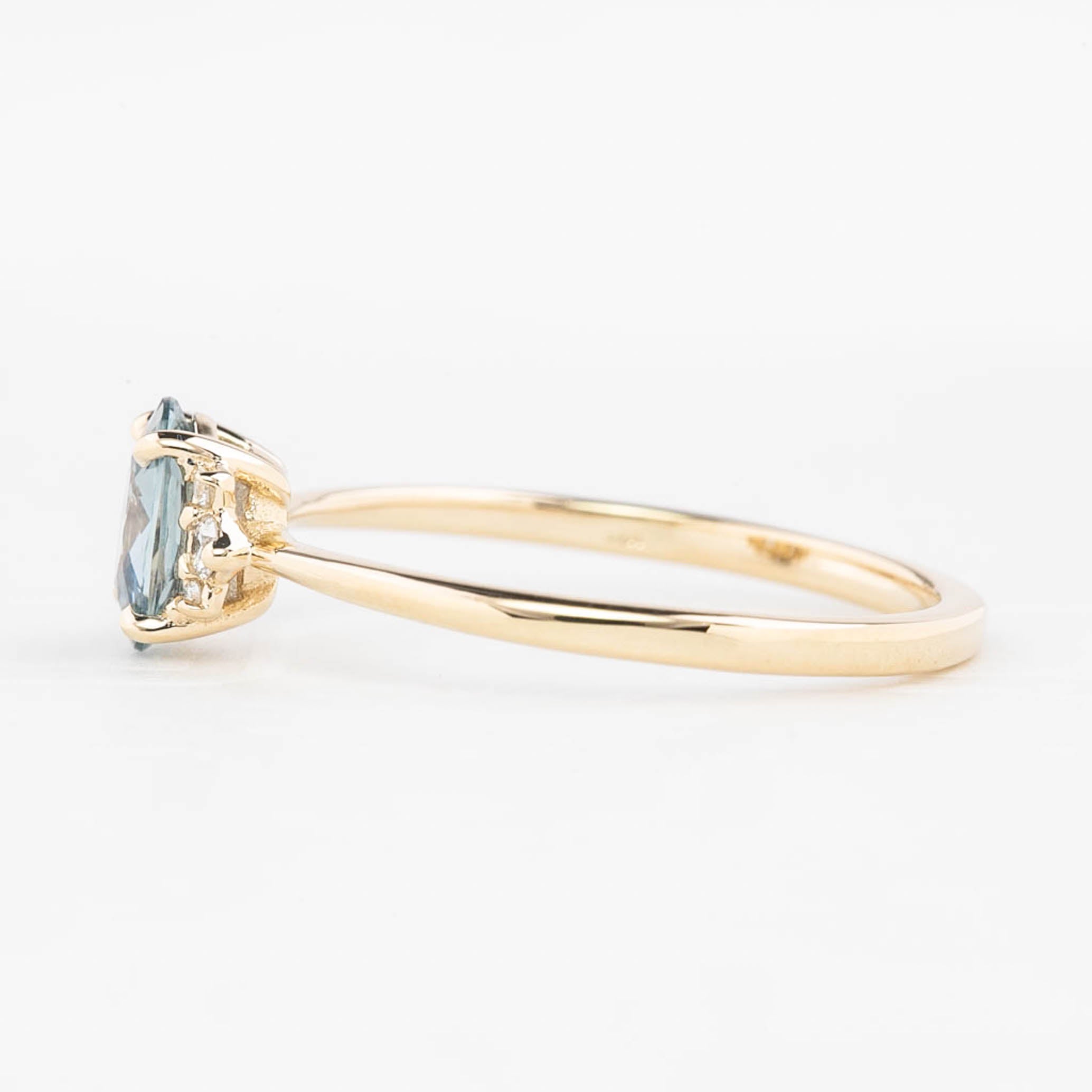 【即日配送】レナリング ・0.67ct・非加熱マダガスカル産ライトブルーサファイア・K14YG