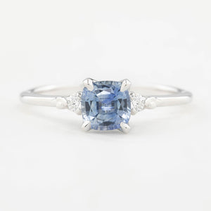 【一点物】エステルリング ・0.91ct・加熱モンタナ産ブルーサファイア・K14WG