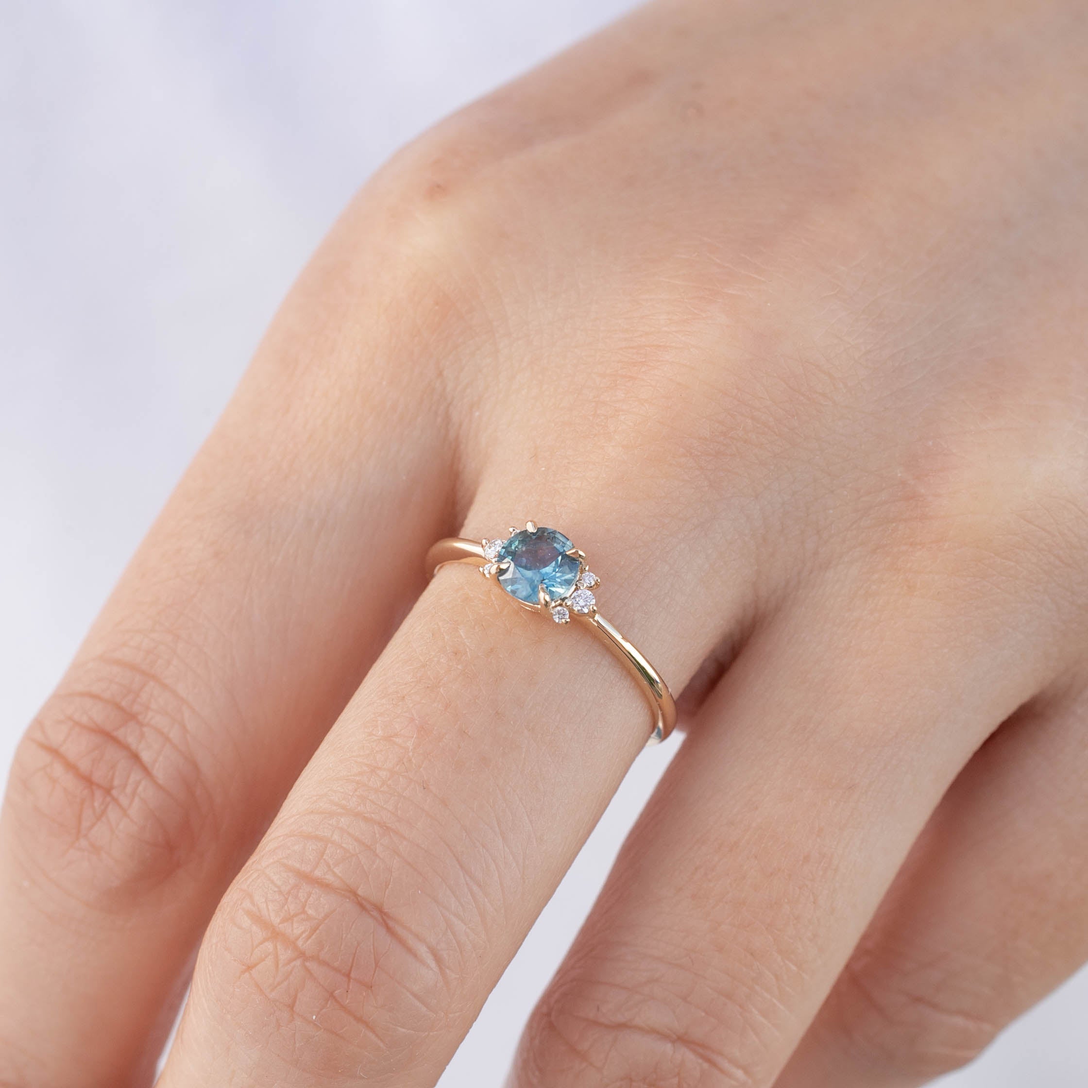 【即日配送】レナリング ・0.65ct・モンタナ産ブルーサファイア・K14YG