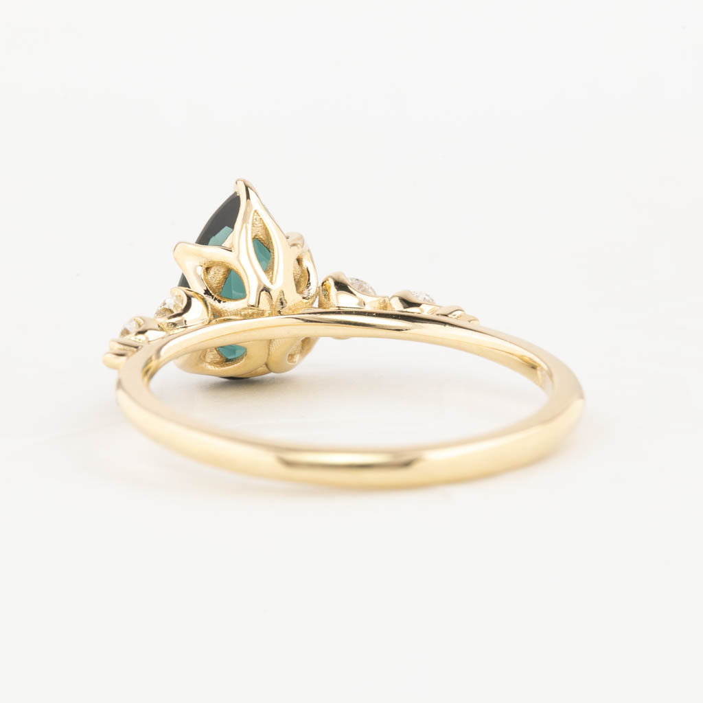 Estel Fleur Ring Peacock Green Pear Tourmaline, 14K Yellow Gold (One of a kind)
