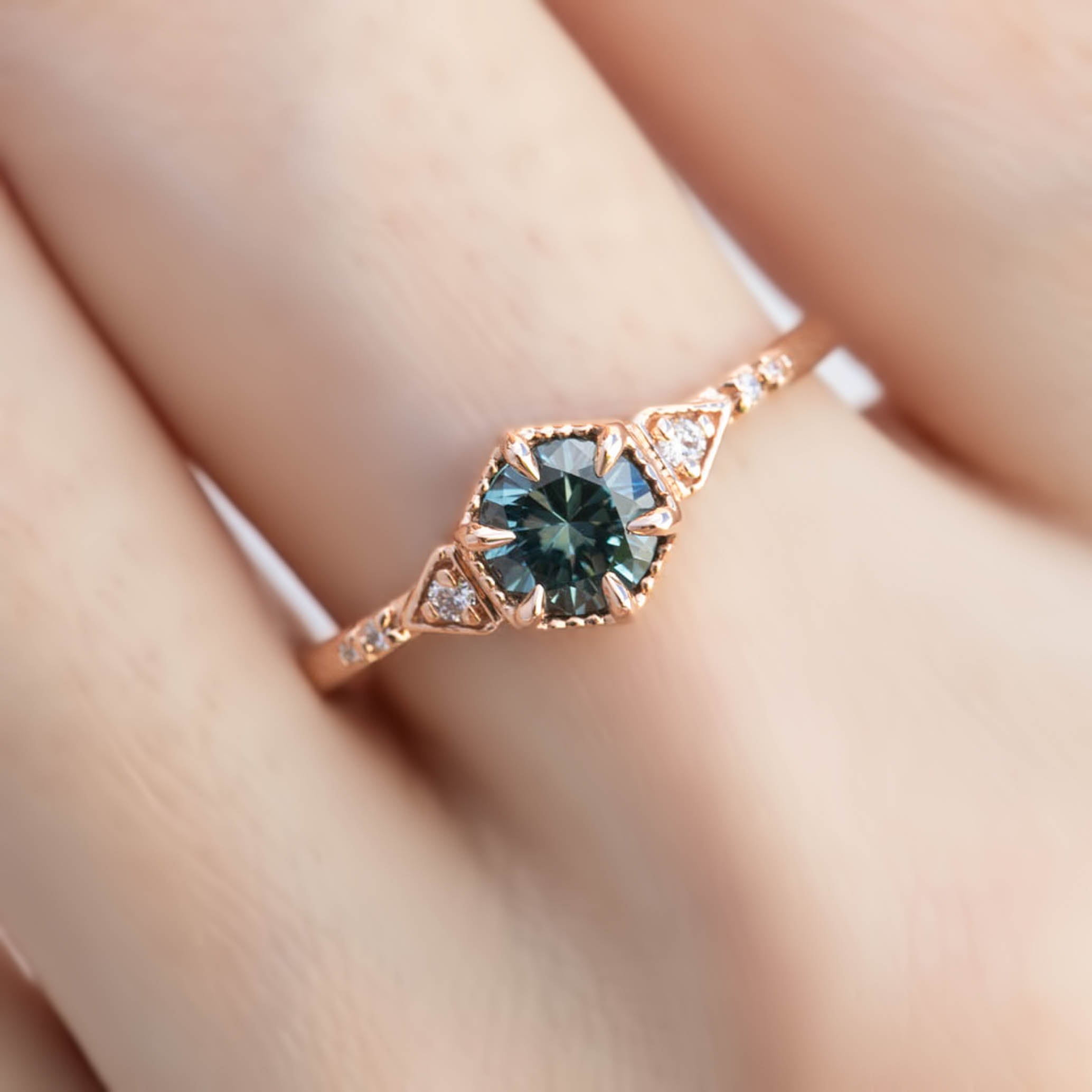 【一点物】アガサリング ・0.71ct・加熱モンタナ産ブルーグリーンサファイア・K14RG