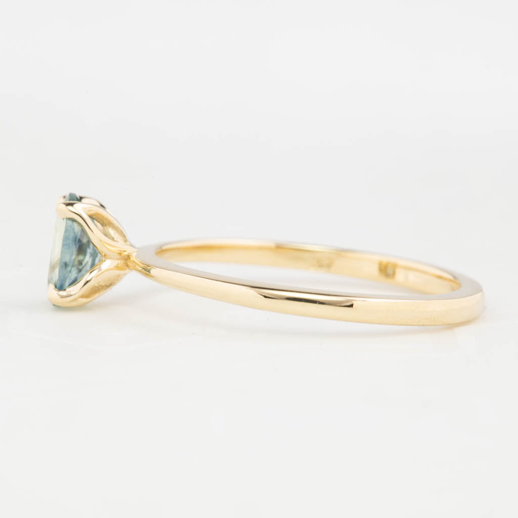 Sara Ring 0.69ct Parti Aqua Green Montana Sapphire, 14K Yellow Gold (One of a kind)