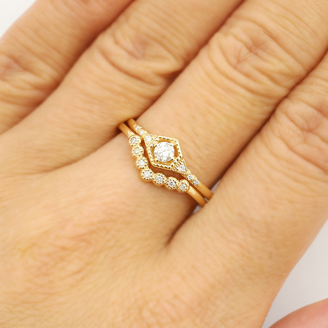 ダリア カーブ リング Dahlia Curved Ring