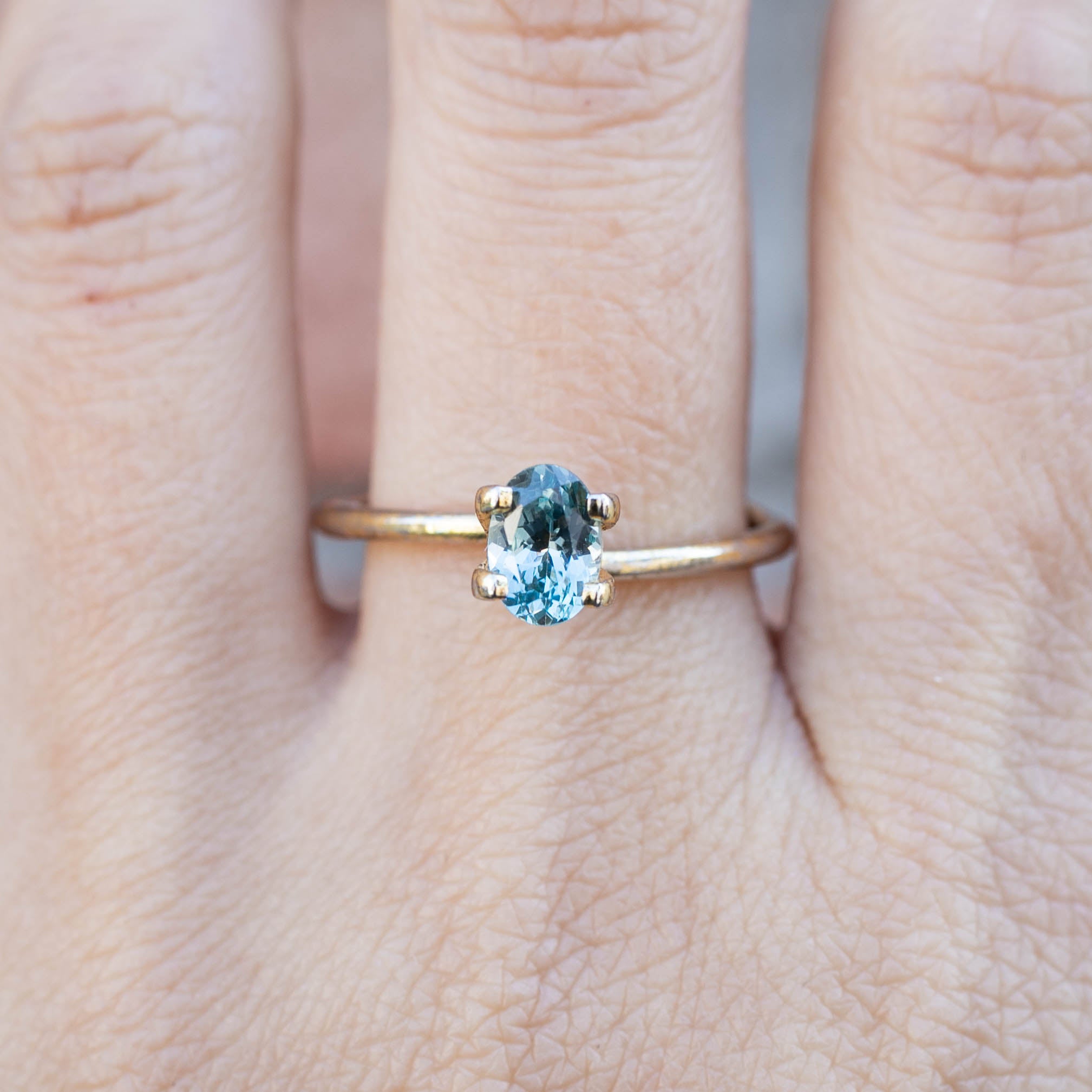 0.93ct Oval Cut Light Teal Blue Green Montana Sapphire