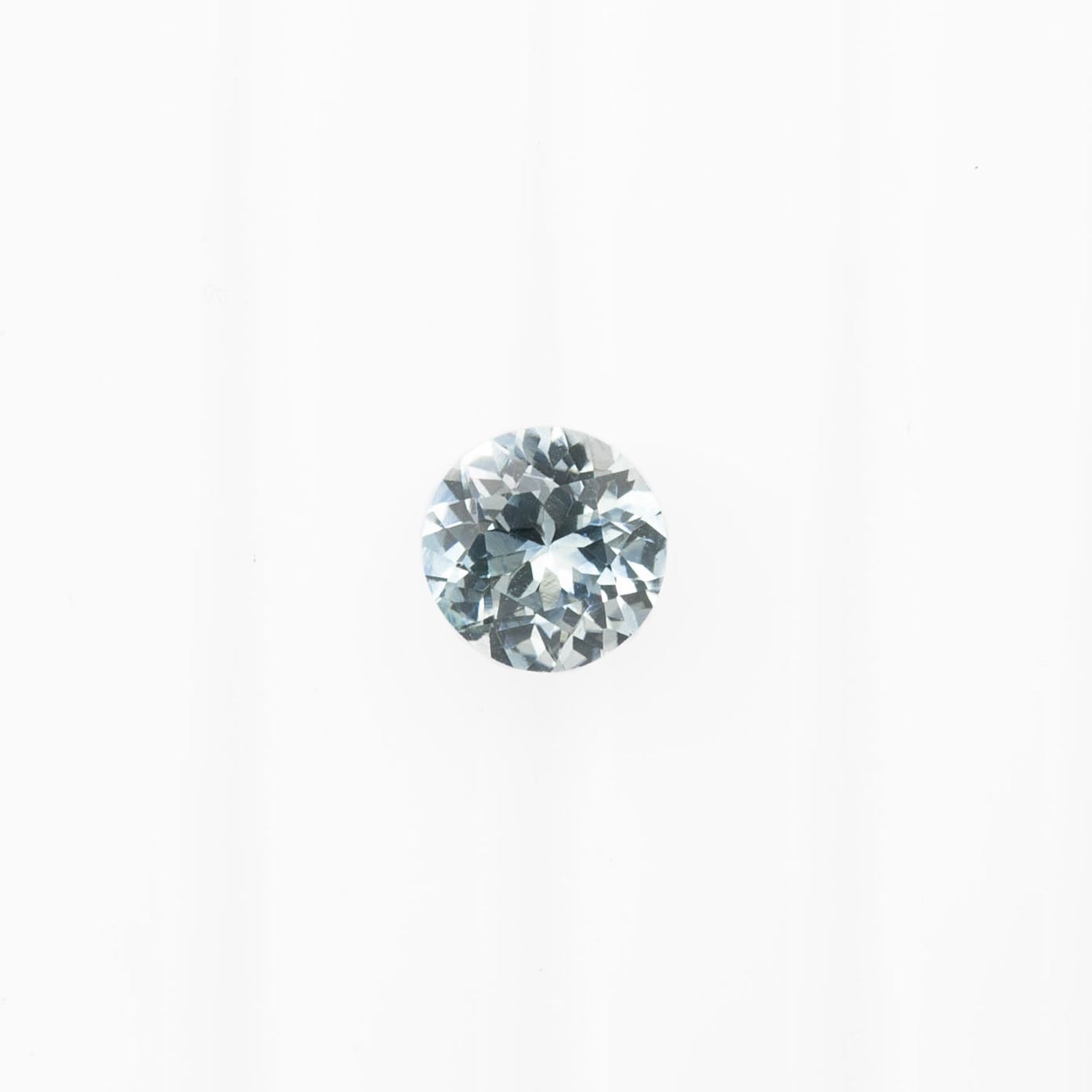 1.01ct Round Cut Light Icy Blue Montana Sapphire