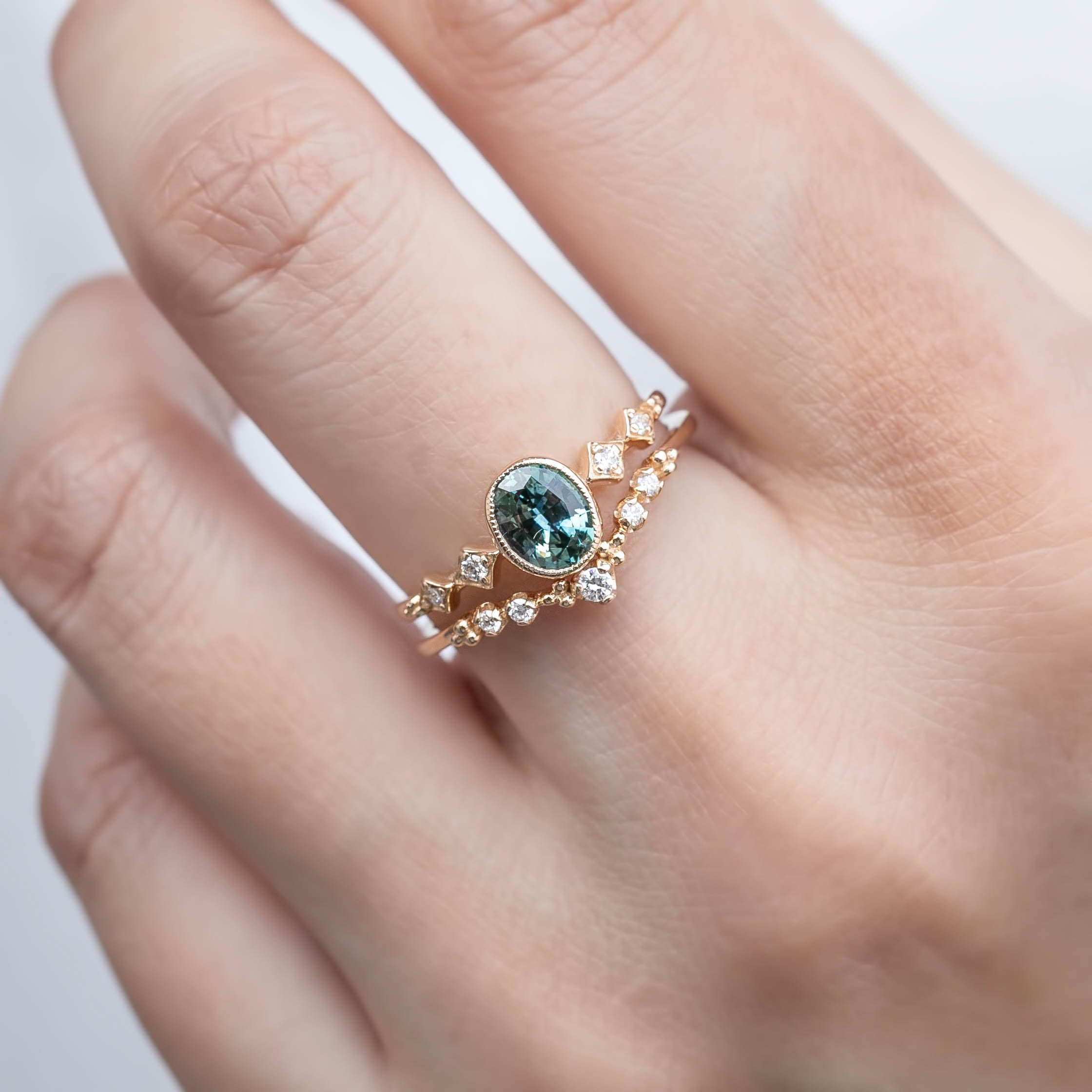 Celeste Ring, 0.80ct Montana Sapphire