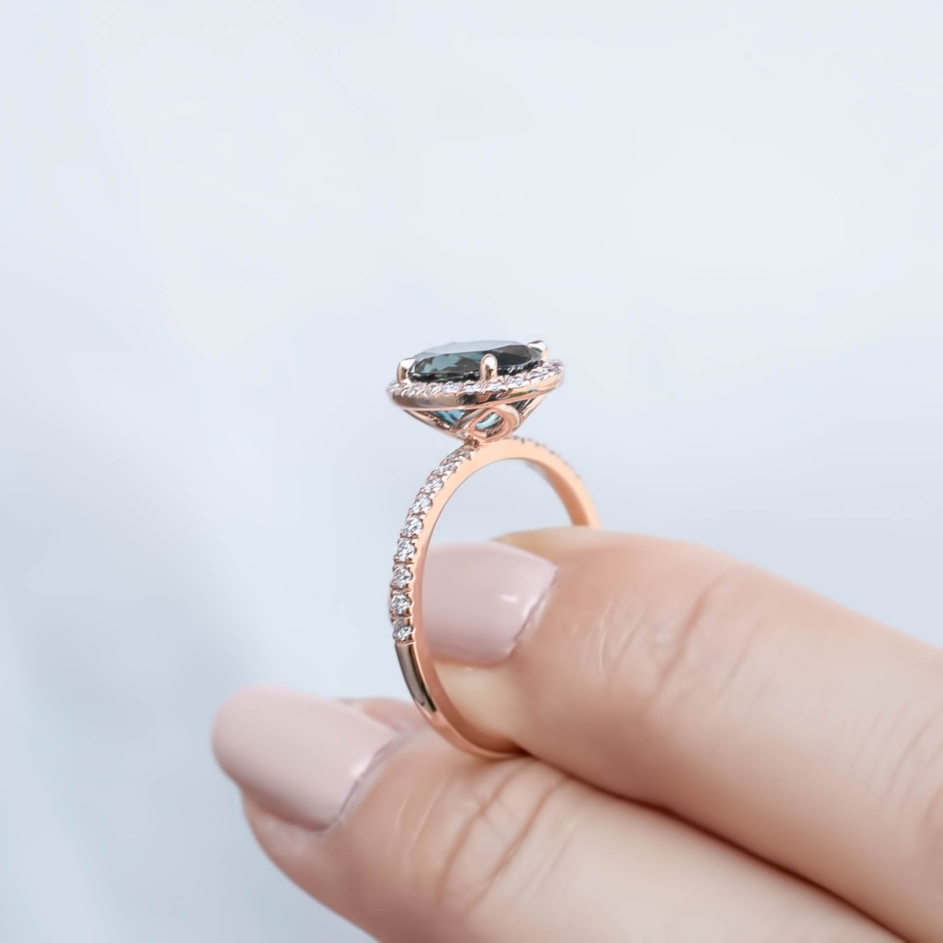 【一点物】ロゼッタリング ・2.49ct・非加熱クイーンズランド産グリーンサファイア・K14RG