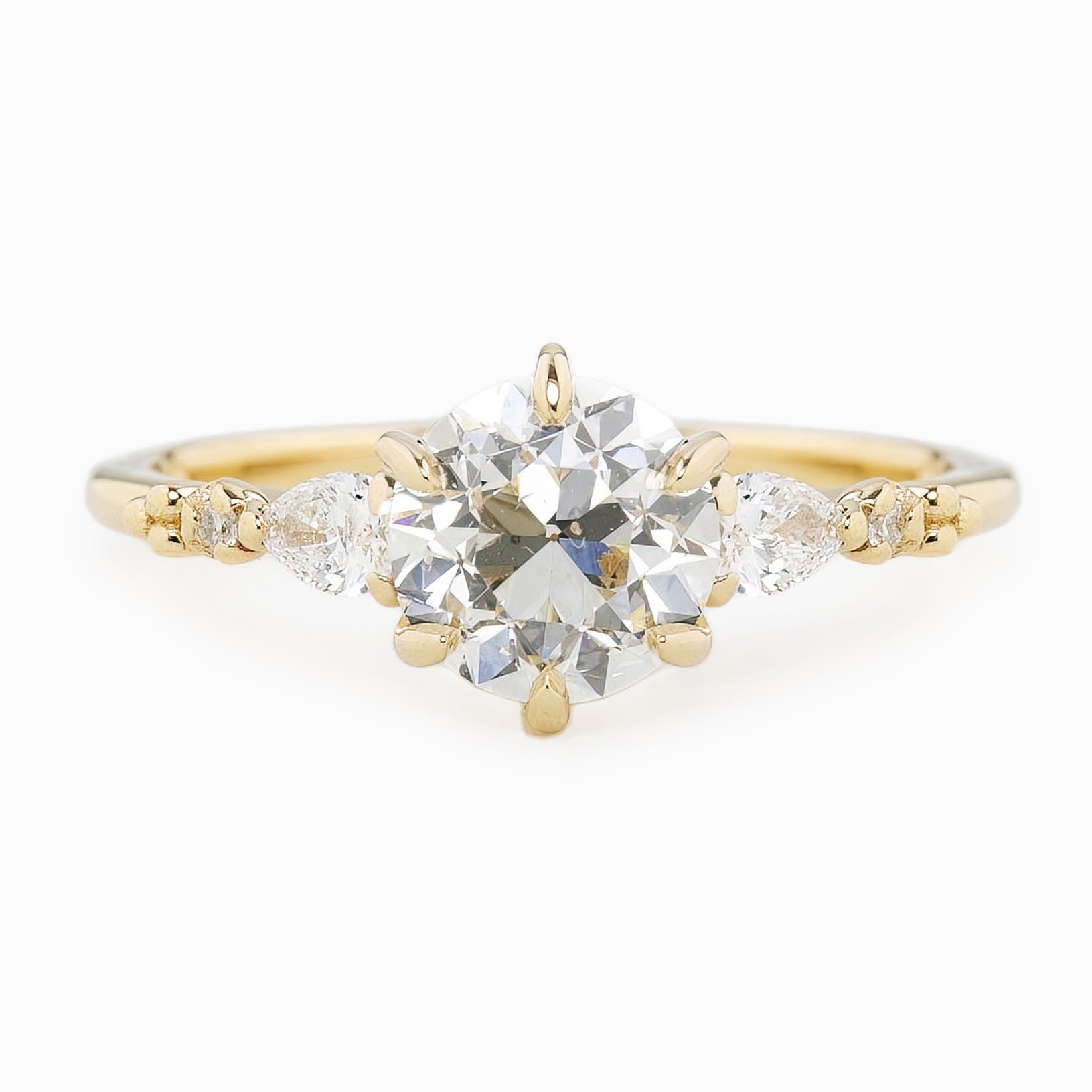 エステルフルールリング　オールドマインクッションカットダイヤモンド　1.30ct　GIA鑑定書付き