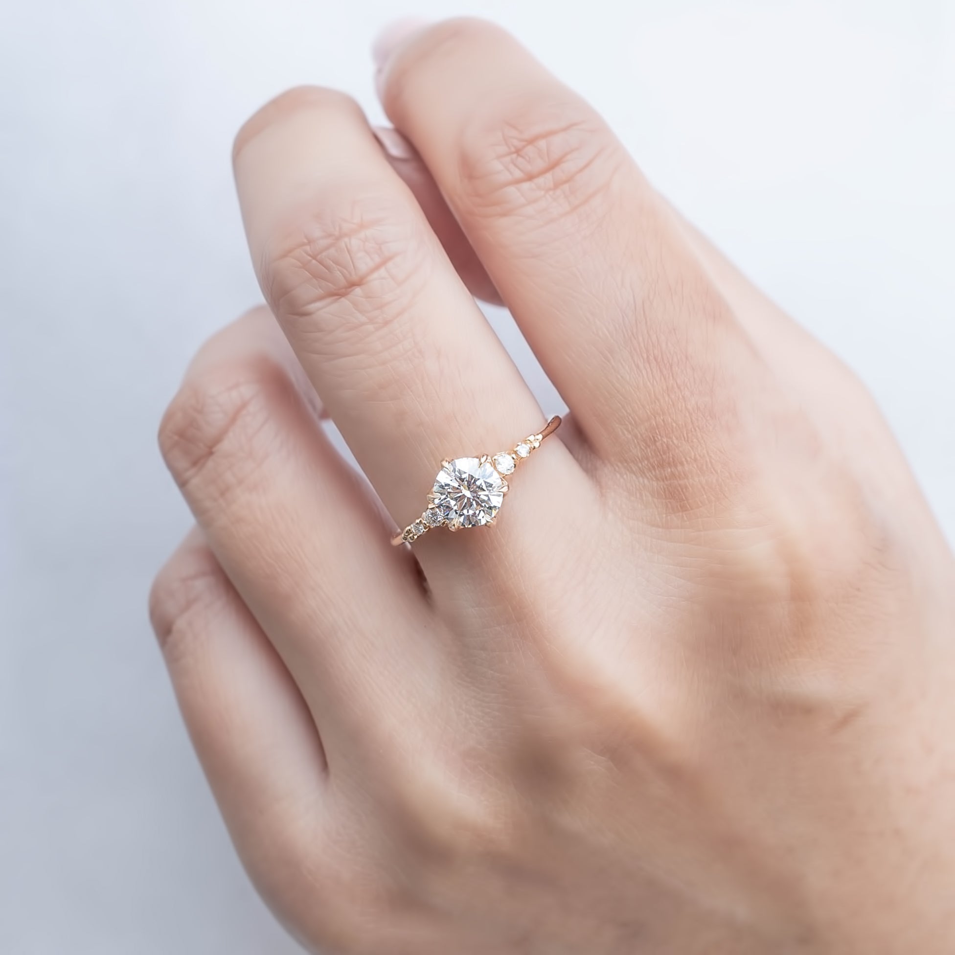 エステルフルールリング　ブリリアントカットダイヤモンド　1.0ct　GIA鑑定書付き