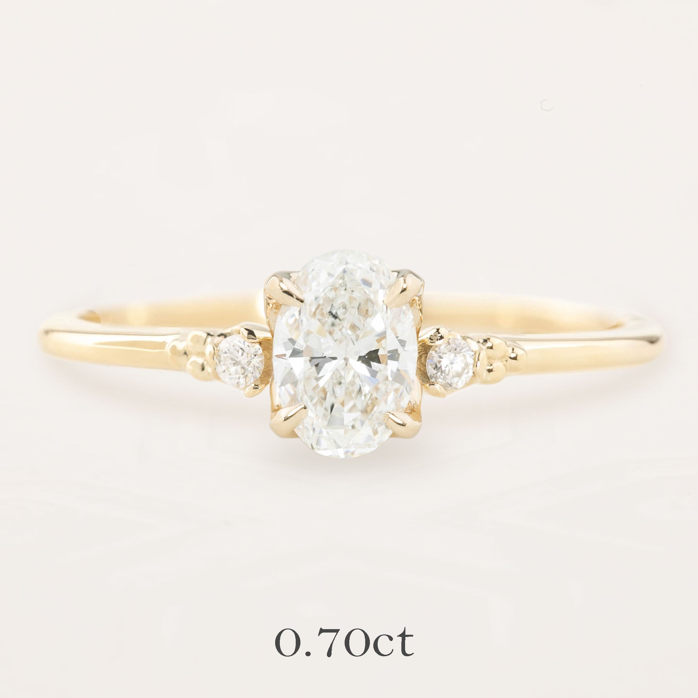 Estel Ring, Oval Brilliant Cut Diamond