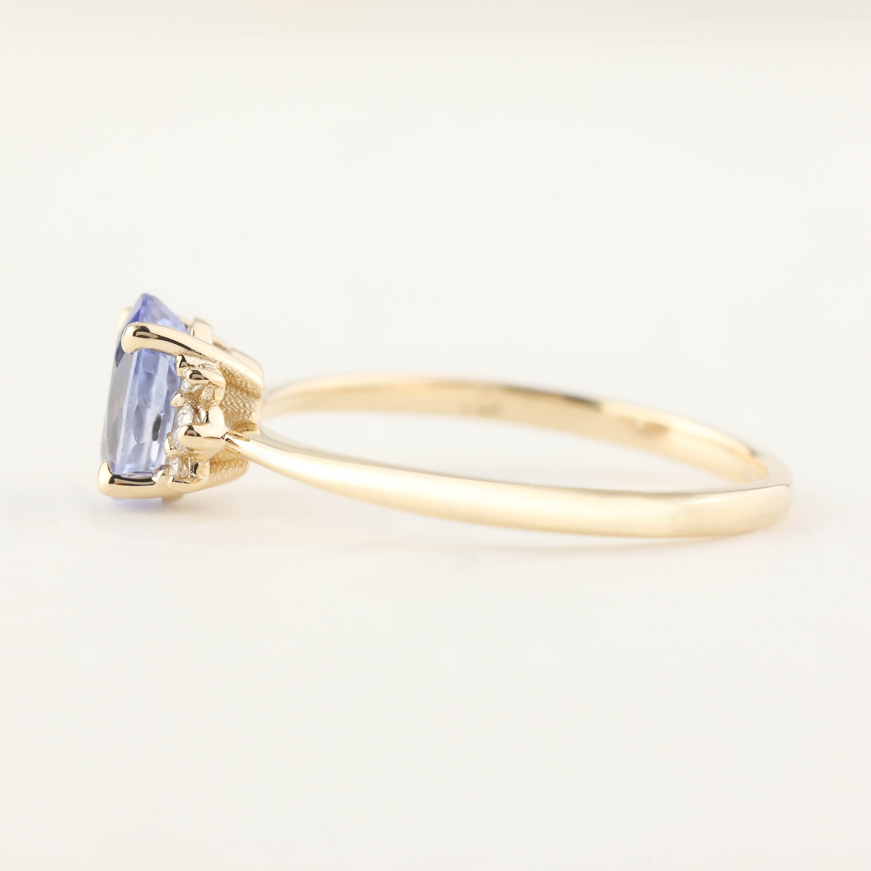Lena Ring - 0.94ct Ceylon Blue Sapphire (One of a kind)